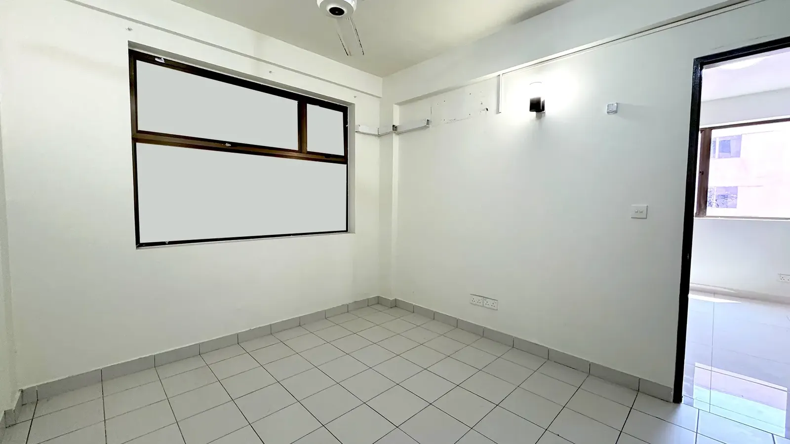 Unfurnished 3 BR for Rent (ML 312) — Gaakoshi