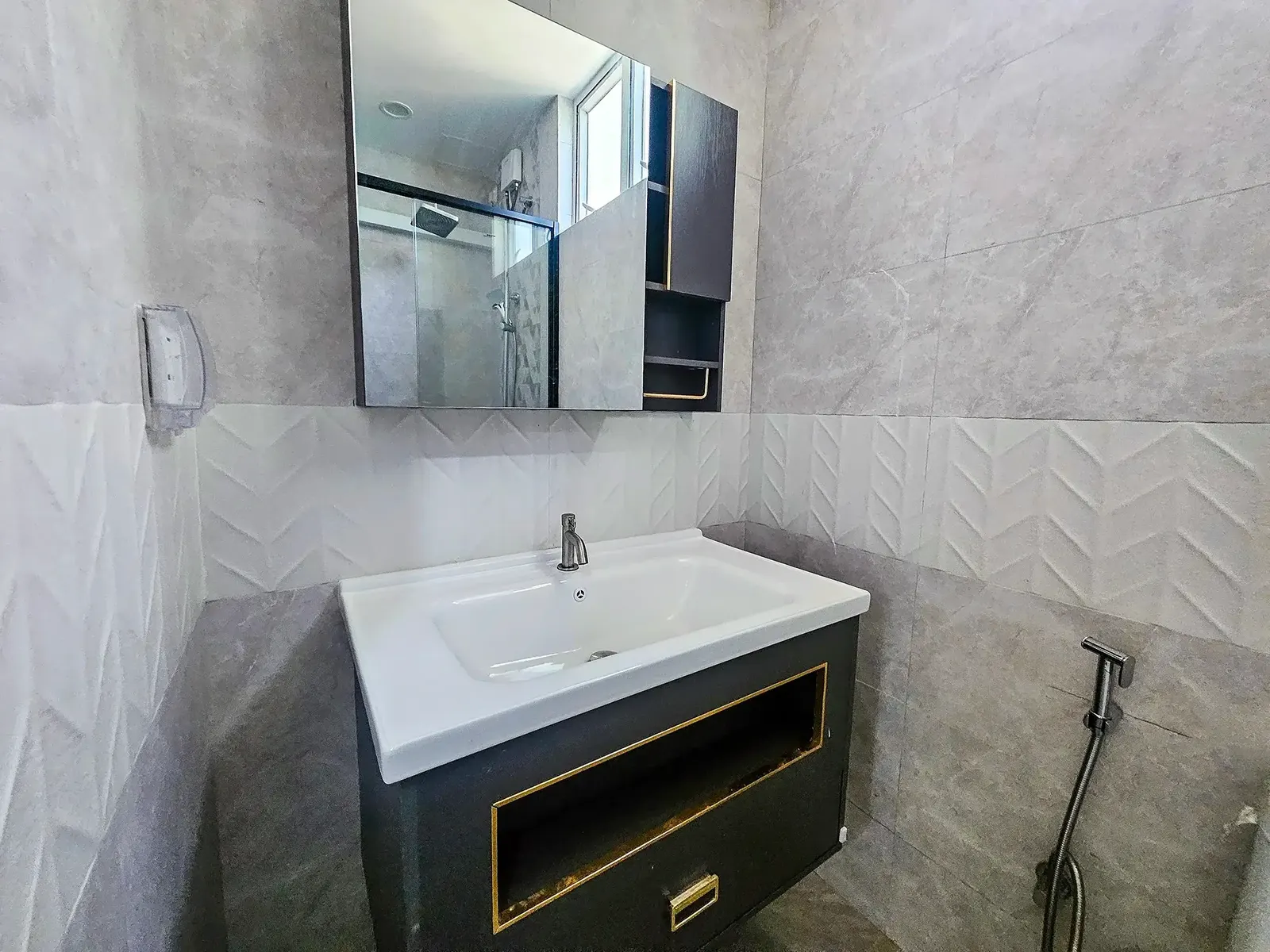 Fully Furnished 2 BR for Rent (HM 548) — Hulhumalé