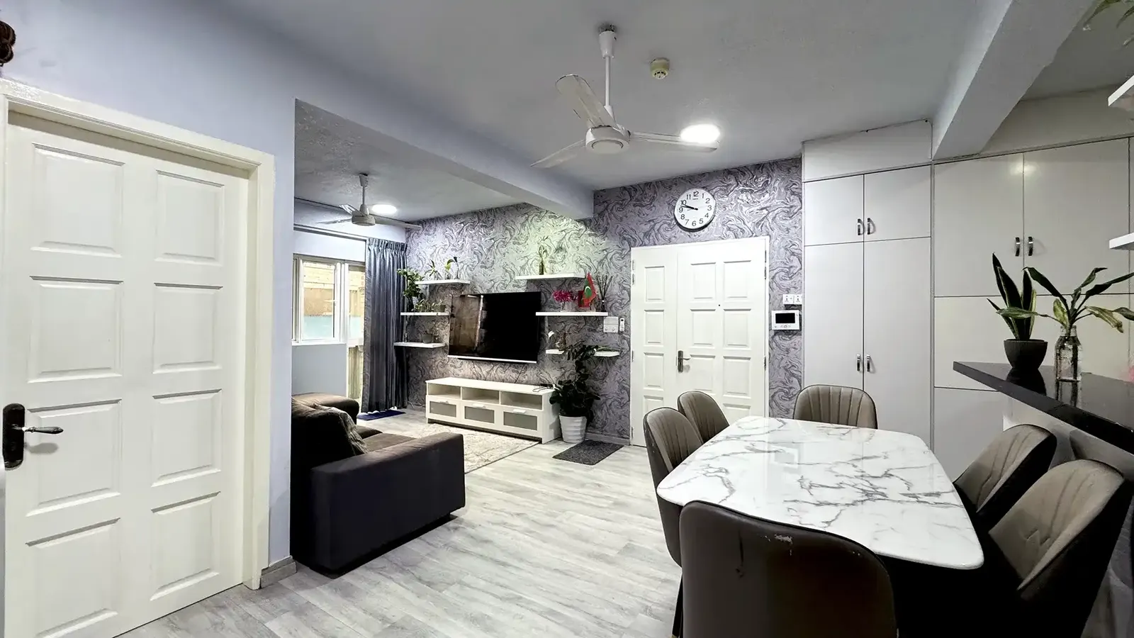 Fully Furnished 3 BR for Rent (ML 340) — Fw Rehendhi Flat 1