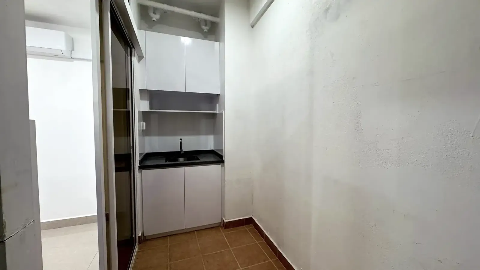 Commercial Space for Rent (ML 344) — Sosun Magu
