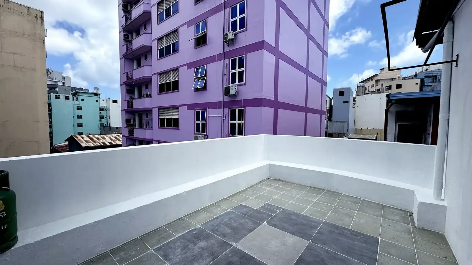 Unfurnished 5 BR for Rent (ML 351) — Gandhakoalhi Magu