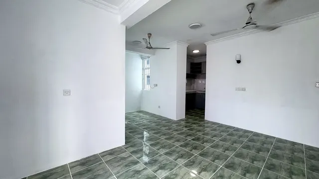 Unfurnished 5 BR for Rent (ML 351) — Gandhakoalhi Magu