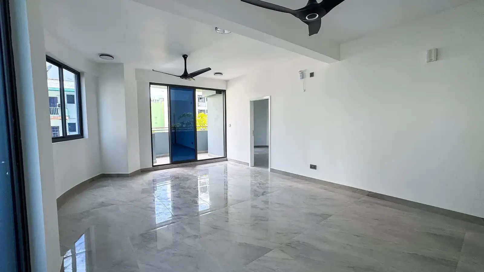 Unfurnished 3+1 BR for Rent (ML 358) — Majeedhee Magu