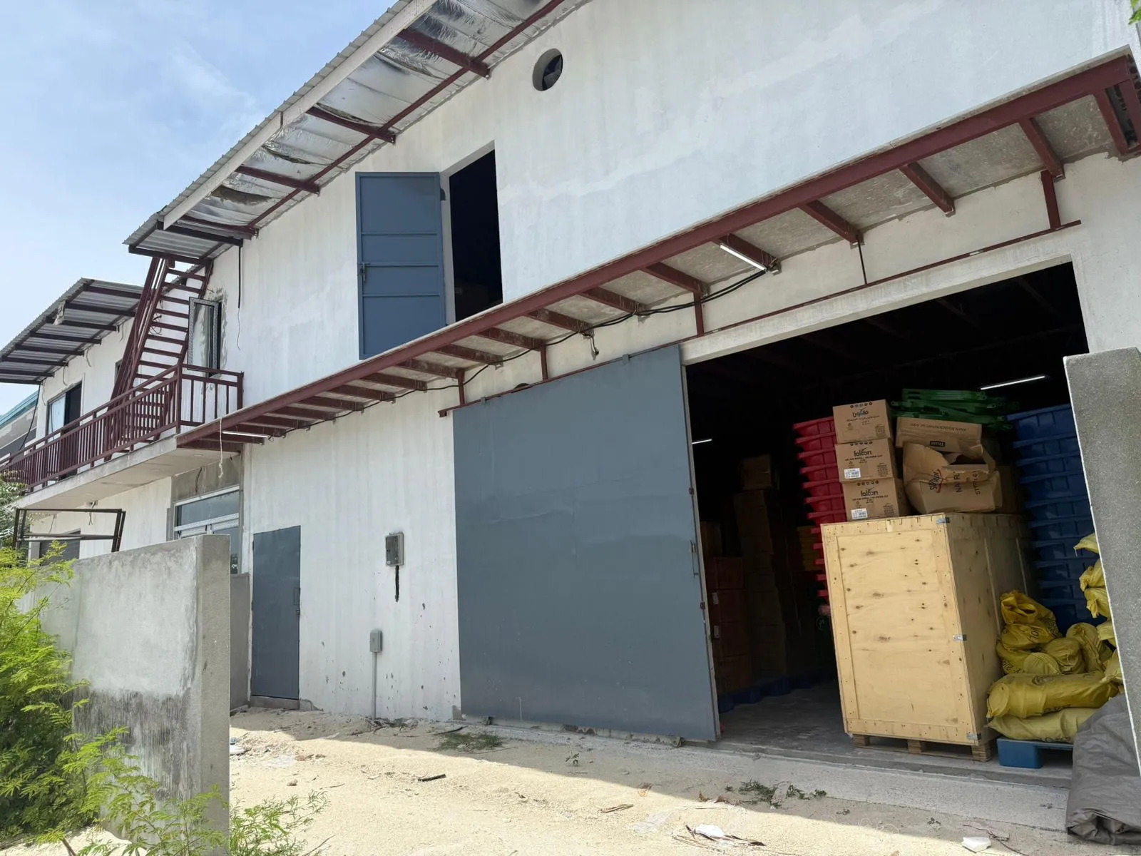 Commercial Space for Rent (IS 132) — Sarudhaarudhonfathuma Magu