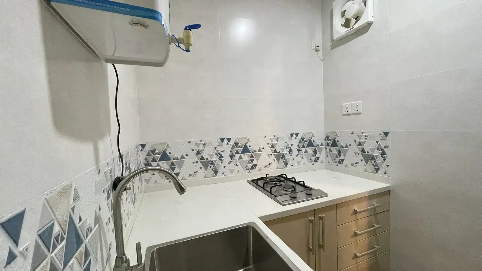 Semi Furnished 1 BR for Rent (ML 385) — Majeedhee Magu