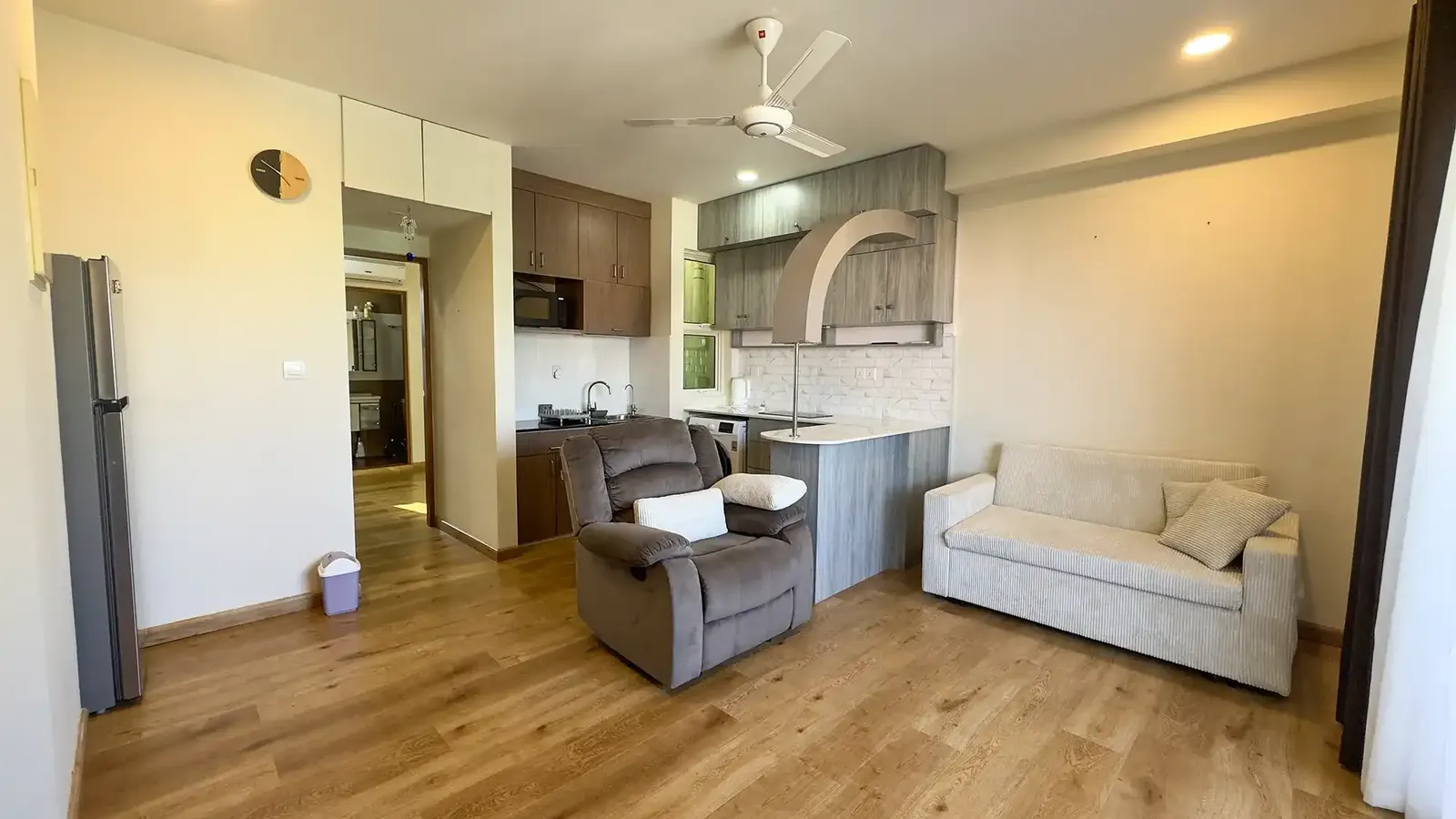 Semi Furnished 2 BR for Rent (ML 398) — Sitthimaavaa Hingun