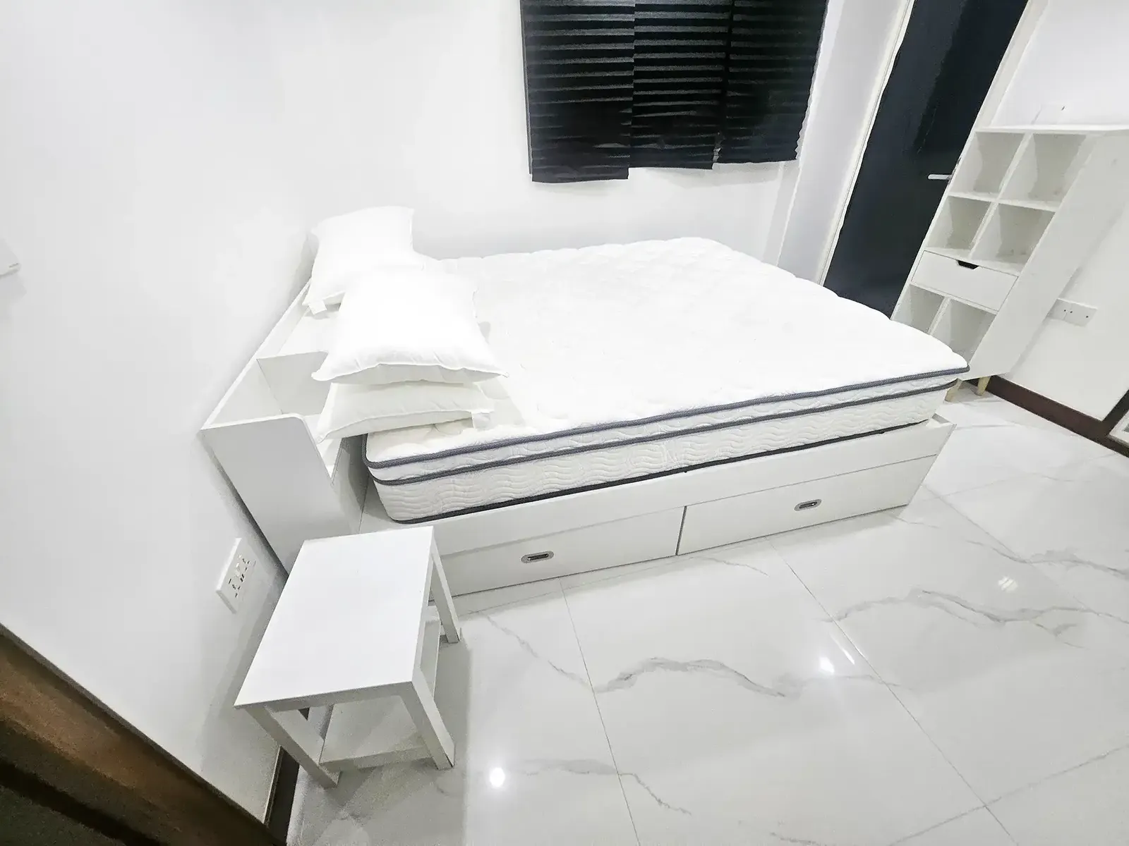 Fully Furnished 2 BR for Rent (HM 715) — Hulhumalé