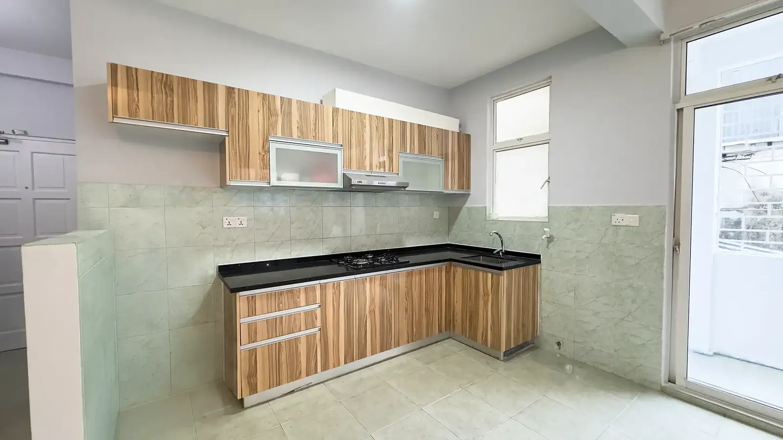 Unfurnished 2+1 BR for Rent (ML 411) — Karankaa Magu