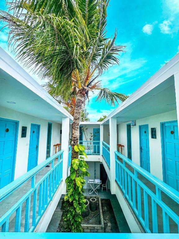 Guesthouse for Sale (IS 138) — Sunseasurf Maldives