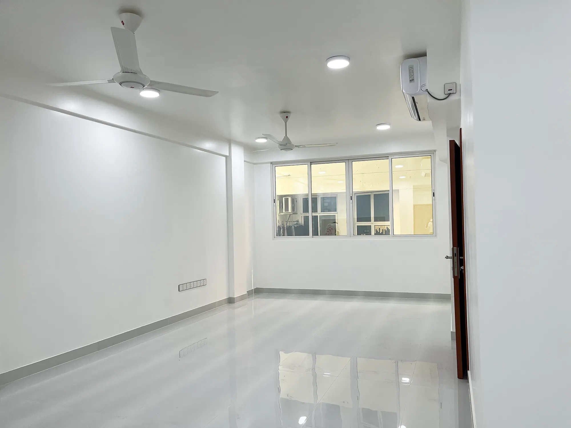 Unfurnished 3 BRs for Rent (ML 406) — Bodurasgefaanu Magu