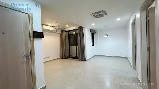 Commercial Space for Rent (ML 416) — Fiyaathoshi Magu