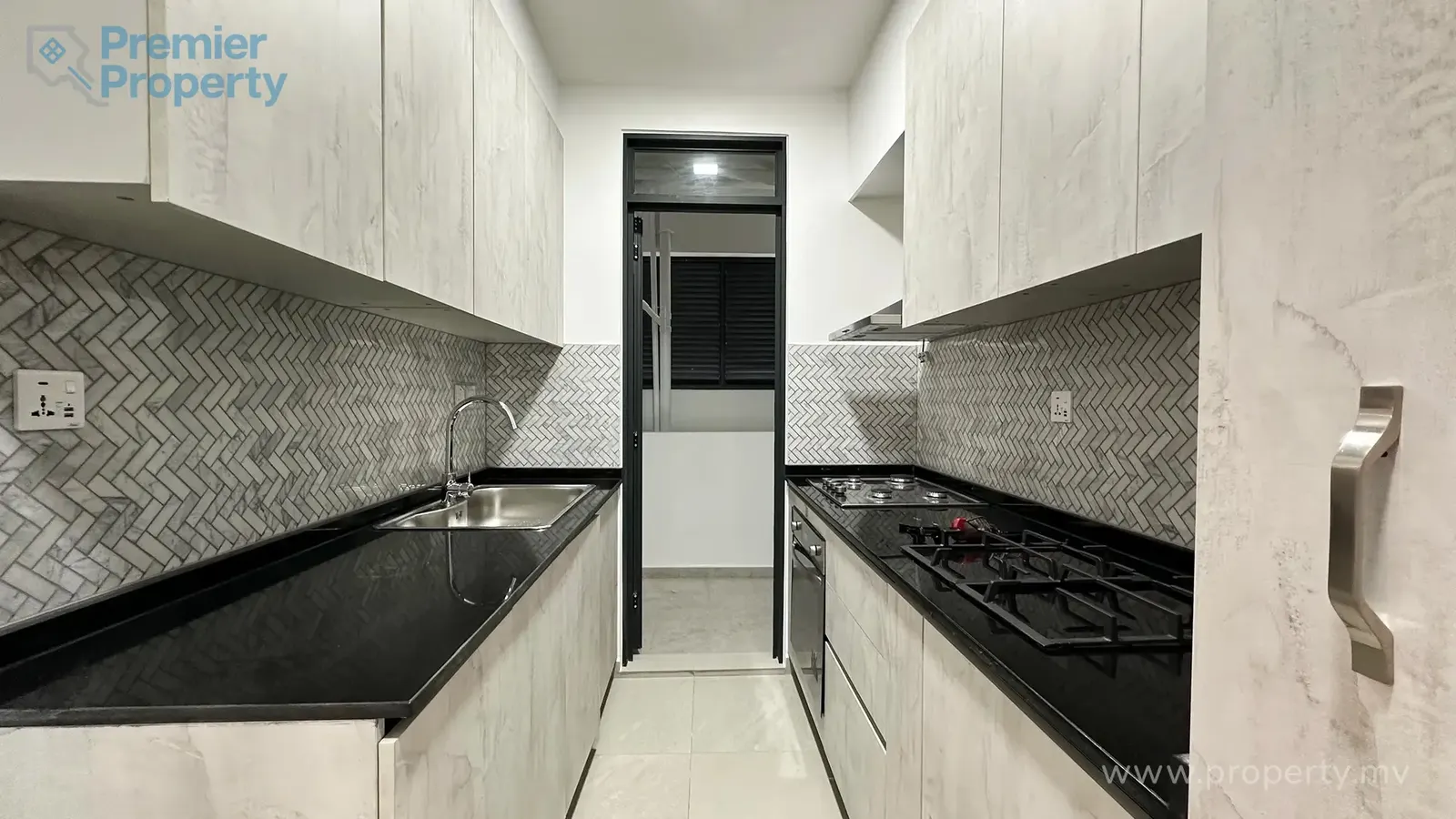 Commercial Space for Rent (ML 416) — Fiyaathoshi Magu