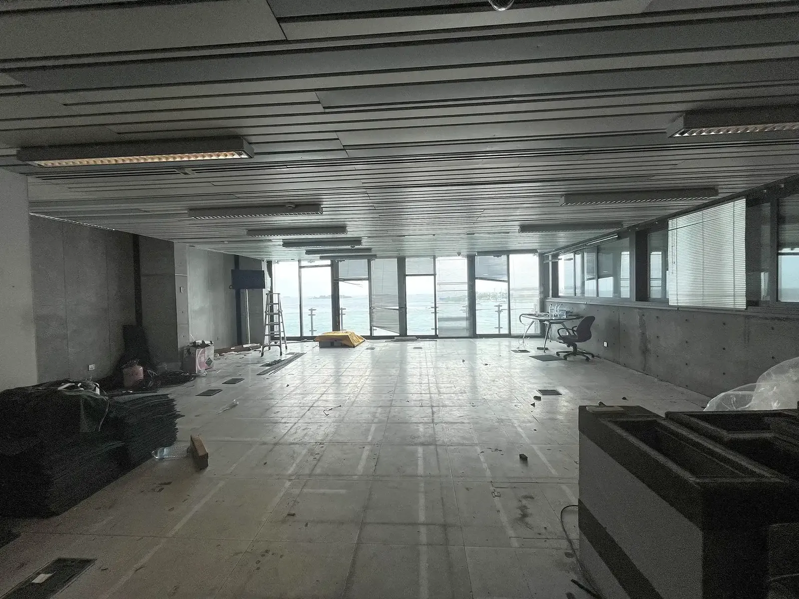 Commercial Spaces for Rent (ML 424) — Cyprea Building