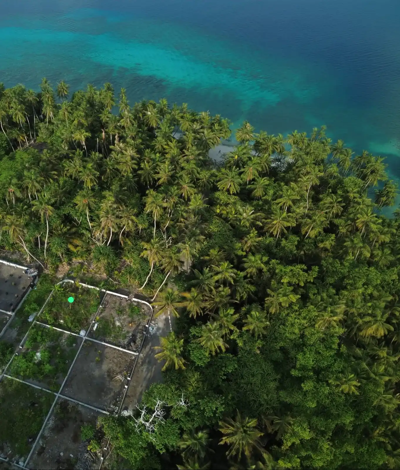 Land Plot for Sale (IS 140) — Maalhos