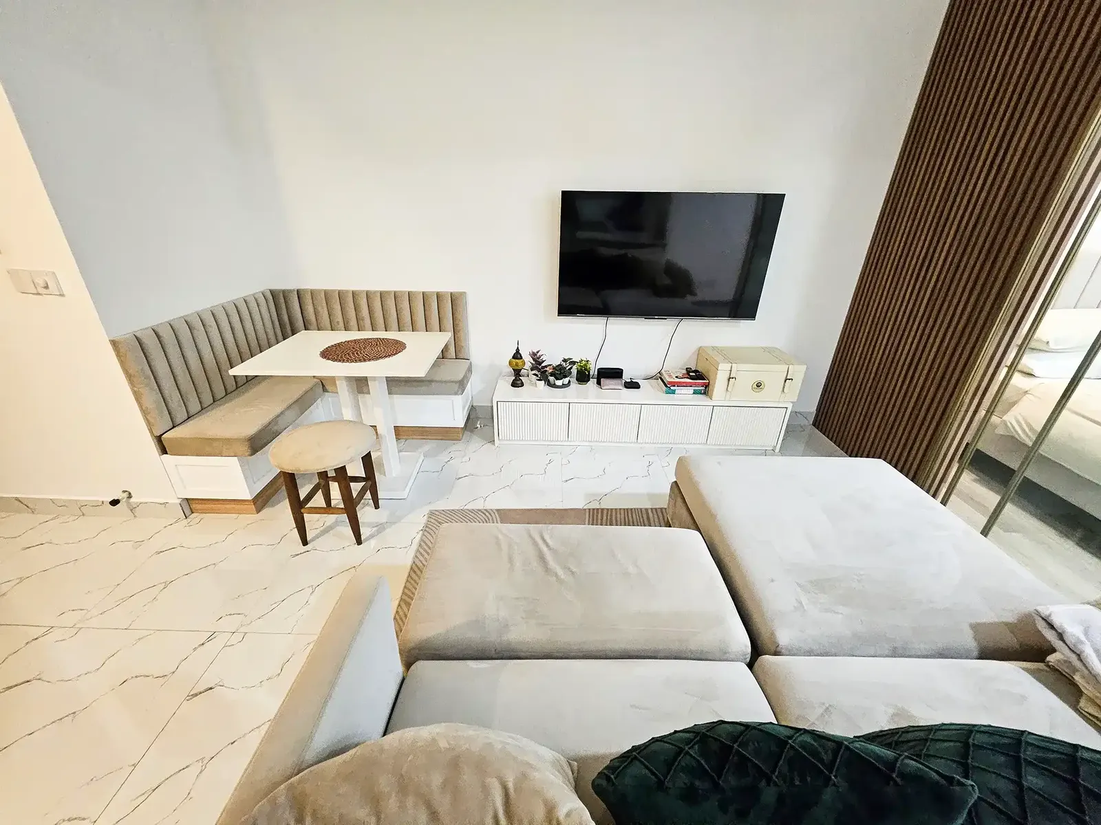 Fully Furnished 1 BR Studio Apartment for Rent (HM 747) — Hulhumalé