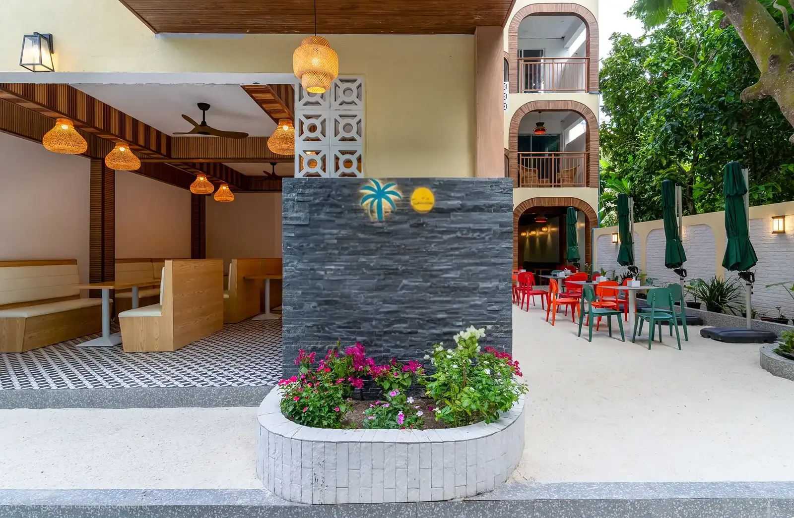 Guesthouse for Sale (IS 141) — Ukulhas